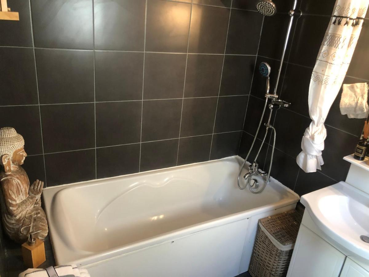 Studio Duplex Avec Jardin Terrasse La Genette Le Mail Appartement La Rochelle  Buitenkant foto